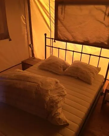Luksustelt Chateau La Grange - Glamping Tente Les Pradeaux